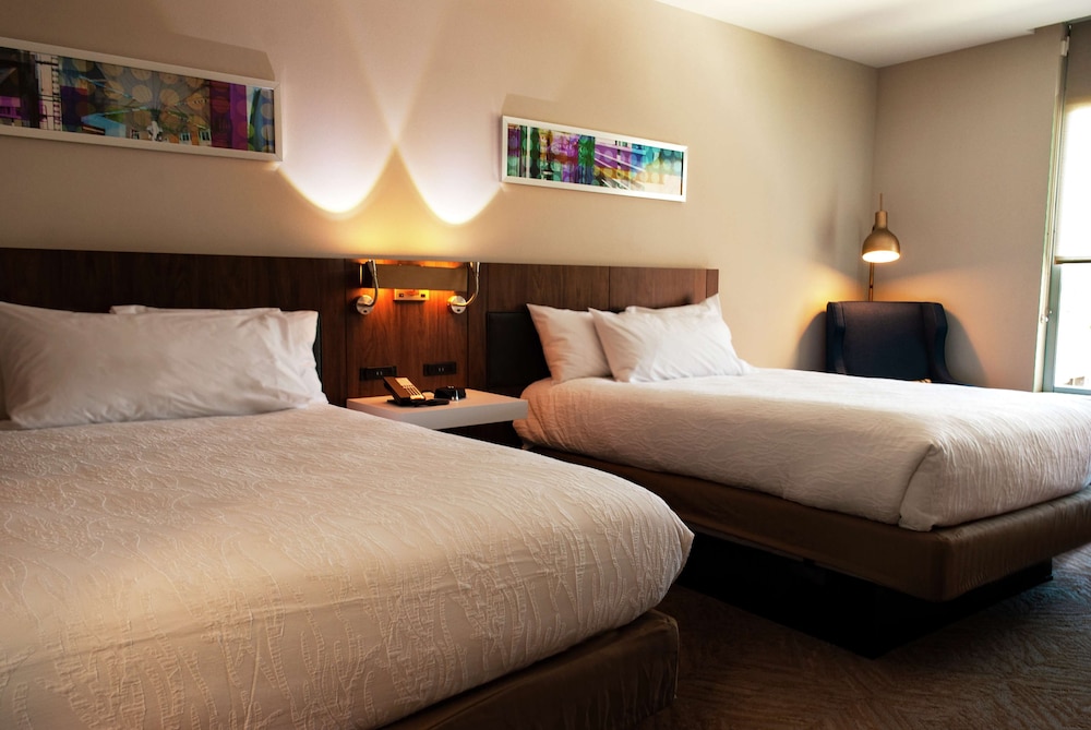 Hilton Garden Inn Dallas at Hurst Conference Center - photo 24