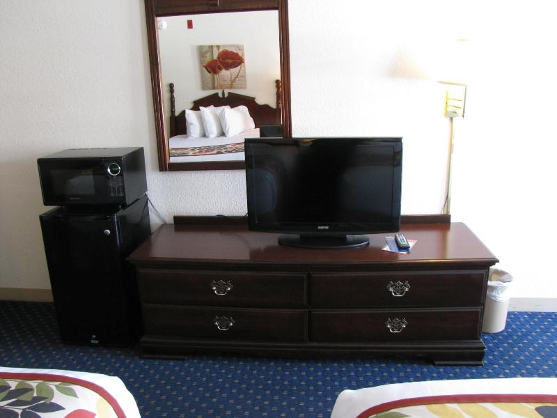 Dutton Inn - photo 41