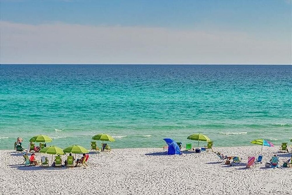 Gulfside 1202 at Hidden Dunes 1149901 — 4-Star Luxury Hotel in Miramar Beach, United States