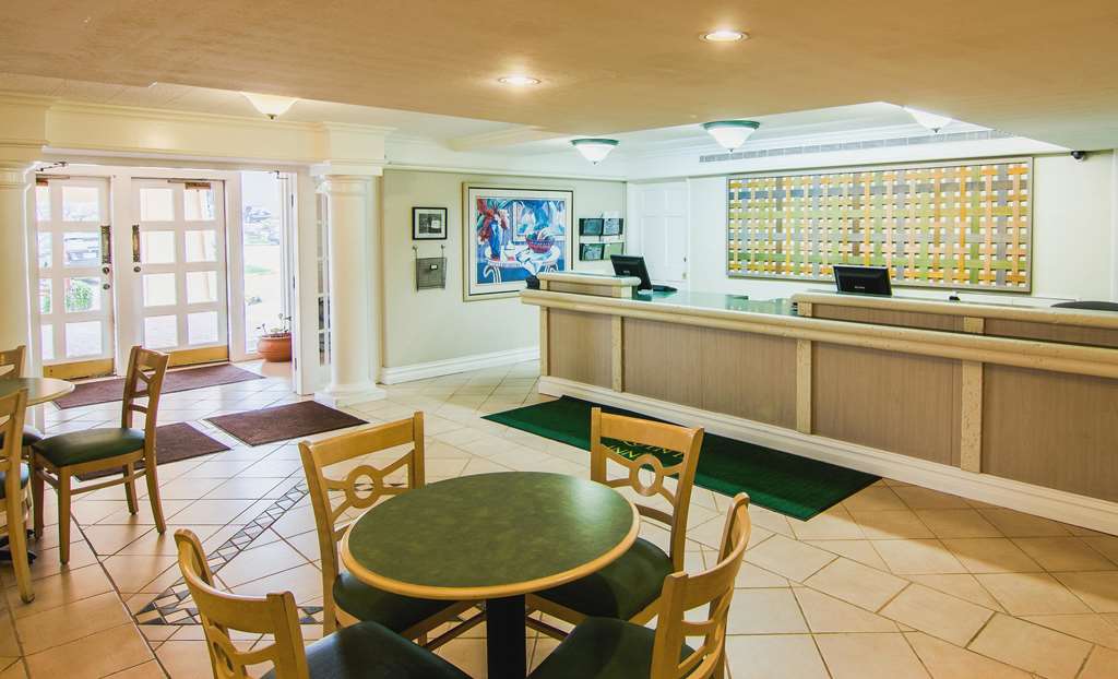 La Quinta Inn Lexington Horse Park - photo 9