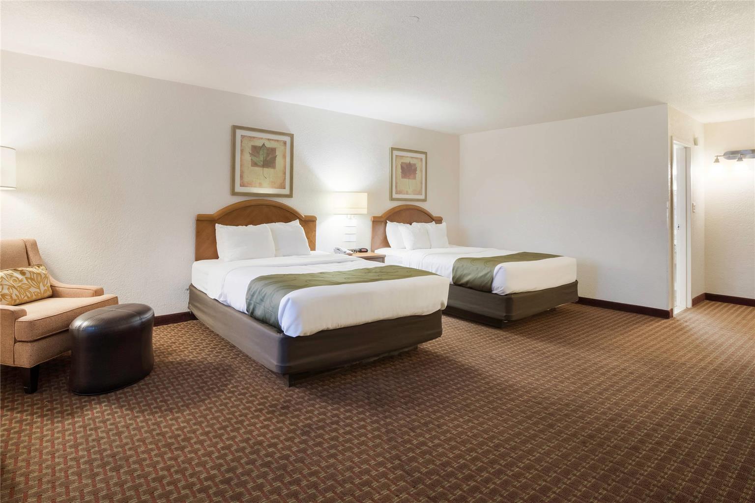 Quality Inn & Suites Lake Havasu City - photo 8