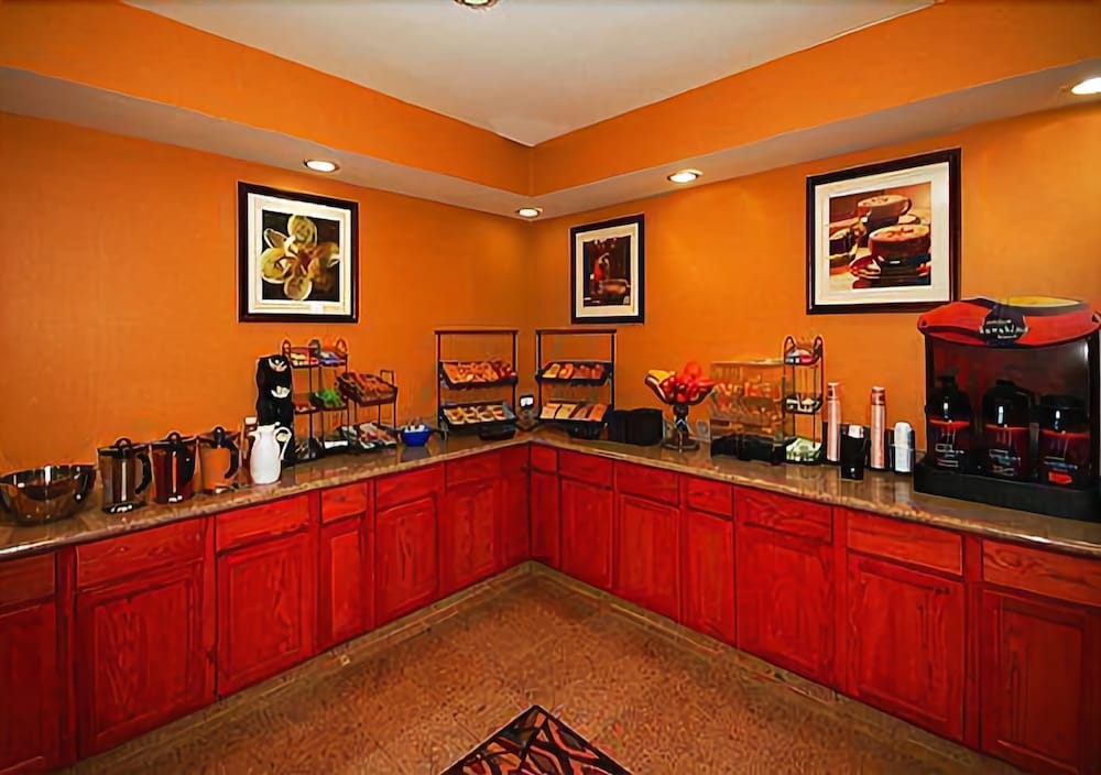 Candlewood Suites Houston NE Stafford by IHG - photo 13