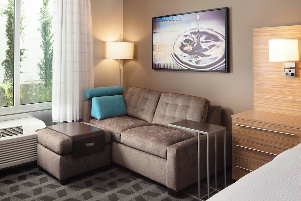 TownePlace Suites by Marriott San Diego Downtown - photo 17