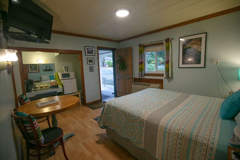 Outside Inn - photo 42
