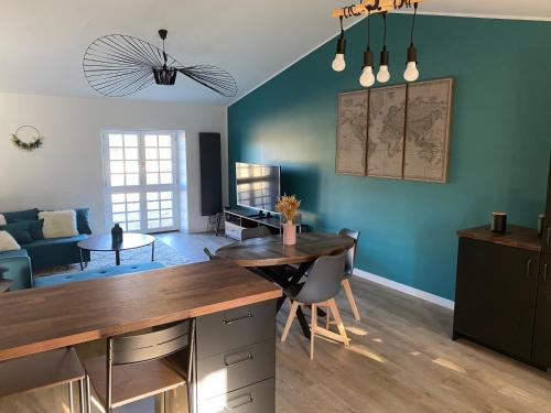 Cosy T3 Dans Corps De Ferme L Ecureuil — Vieillevigne