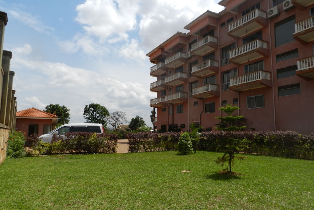Hotel Jfrigh - last minute hotel in Kampala