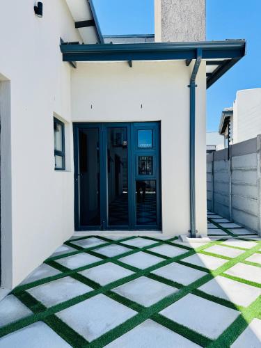 Phoenix Home