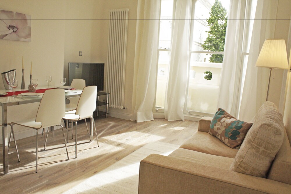 Urban Stay Notting Hill Apartments — 4-Star Luxury Hotel in London, United Kingdom