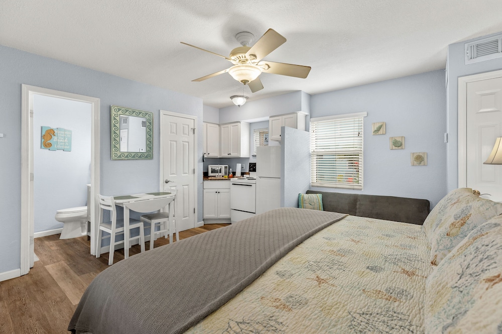 A Beach Retreat - photo 39