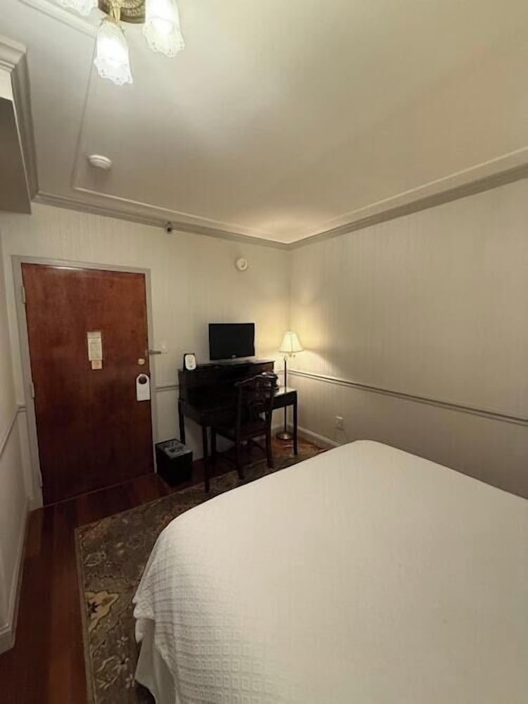 Penn's View Hotel - photo 34