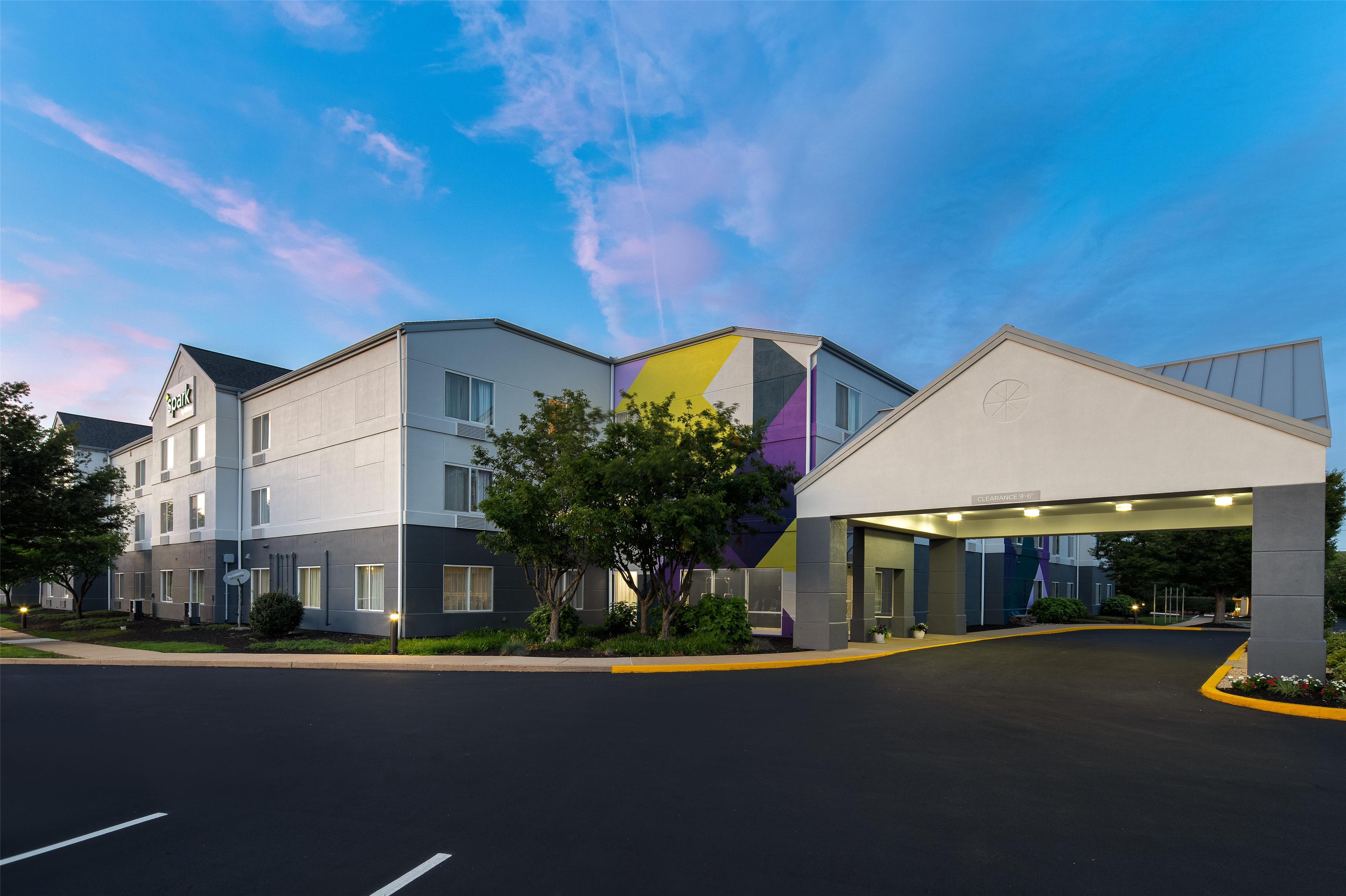 Spark by Hilton Lancaster - photo 2