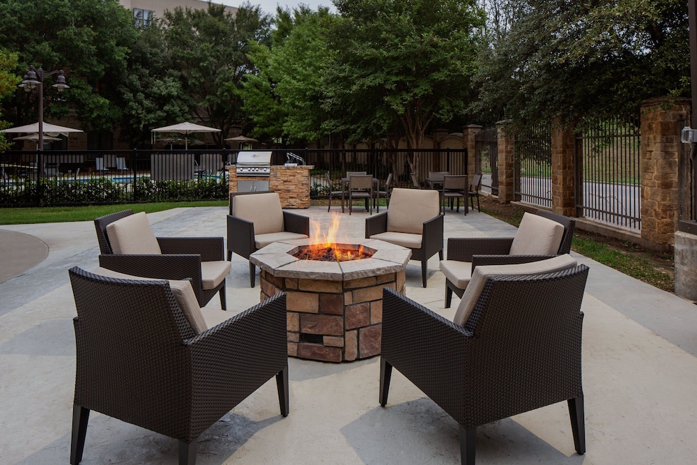 Residence Inn by Marriott Fort Worth Cultural District - photo 34