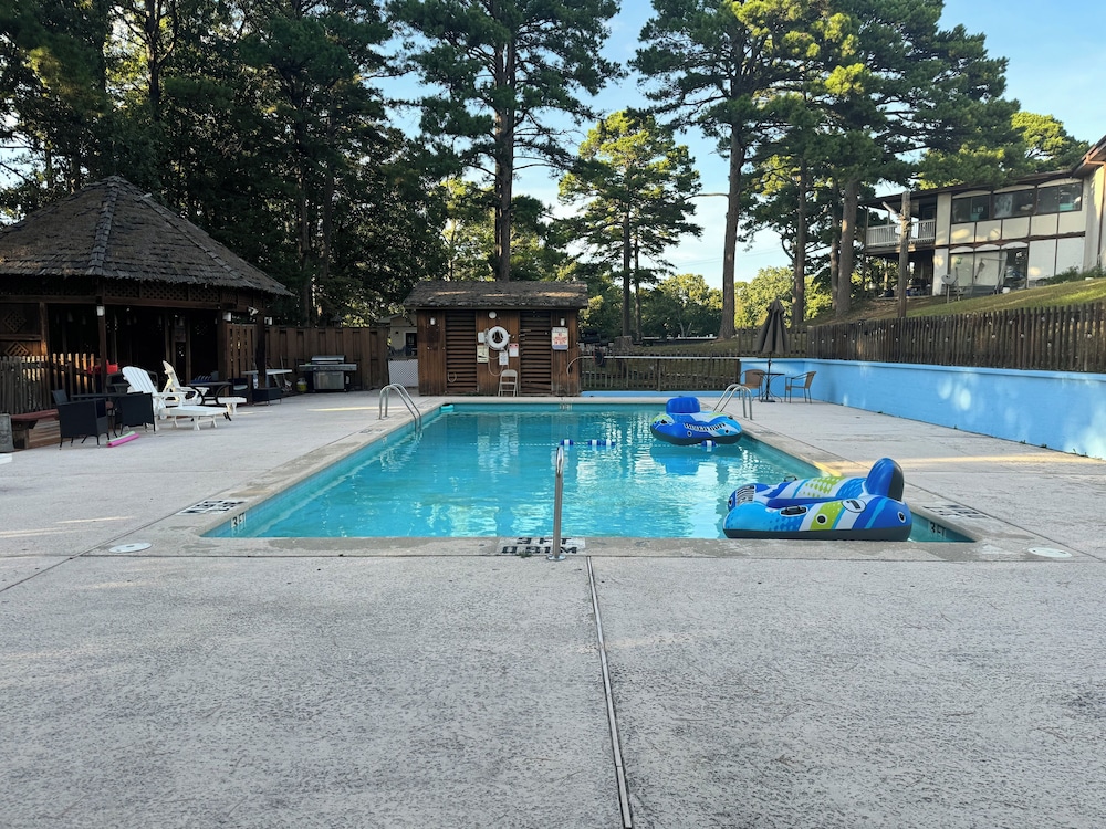 Eureka Springs Heritage Motel - photo 8