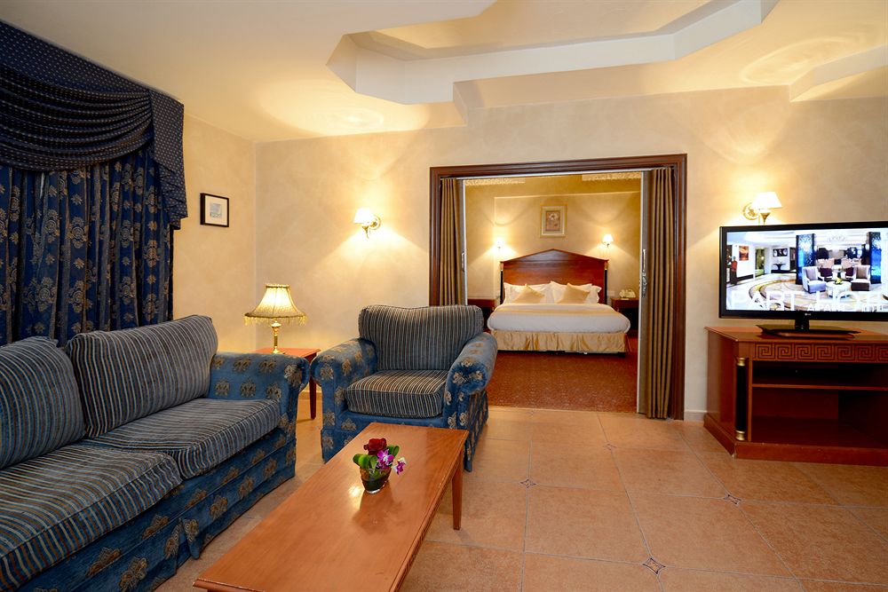 Boudl Al Faisaliah in Riyadh, Saudi Arabia