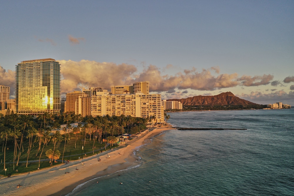 Ka Laʻi Waikiki Beach LXR Hotels & Resorts - photo 121
