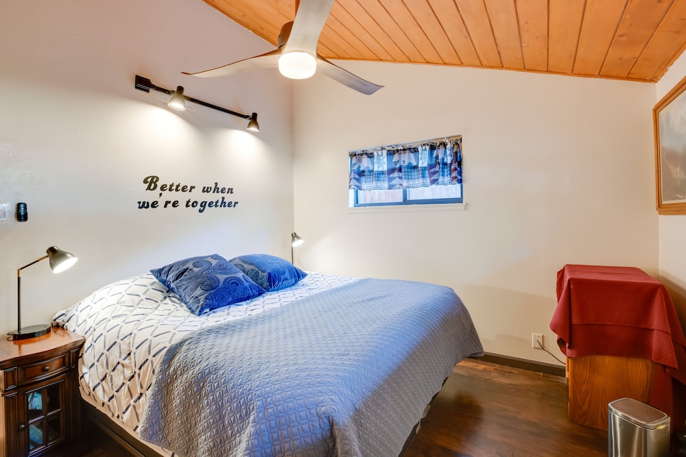 3 Mi to Heavenly Mountain Resort Home with Deck - photo 17