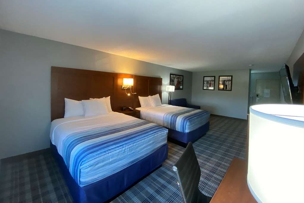 AmericInn by Wyndham Williamsburg - photo 7