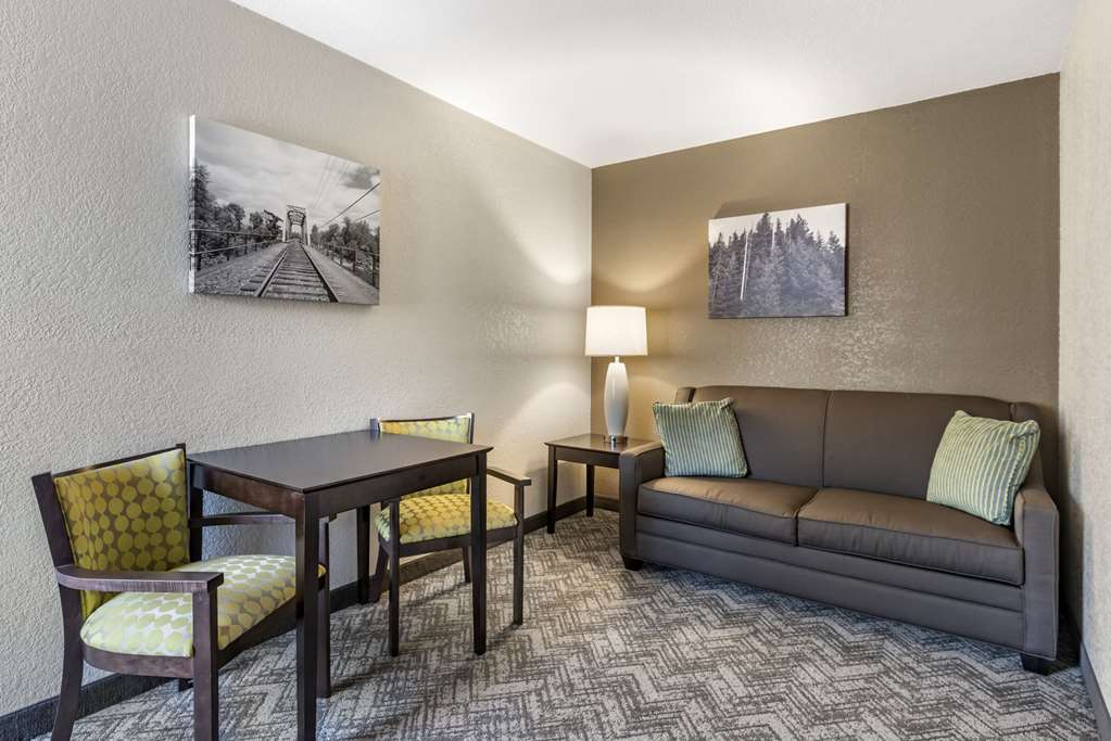 Comfort Inn & Suites Tualatin Lake Oswego South - photo 25