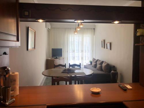 Central apartment — 4-Star Luxury Hotel in Nea Iraklitsa, Greece