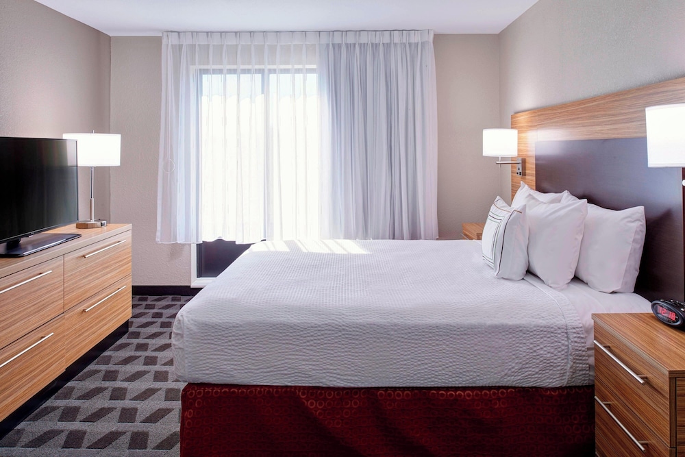 TownePlace Suites by Marriott Richmond - photo 7