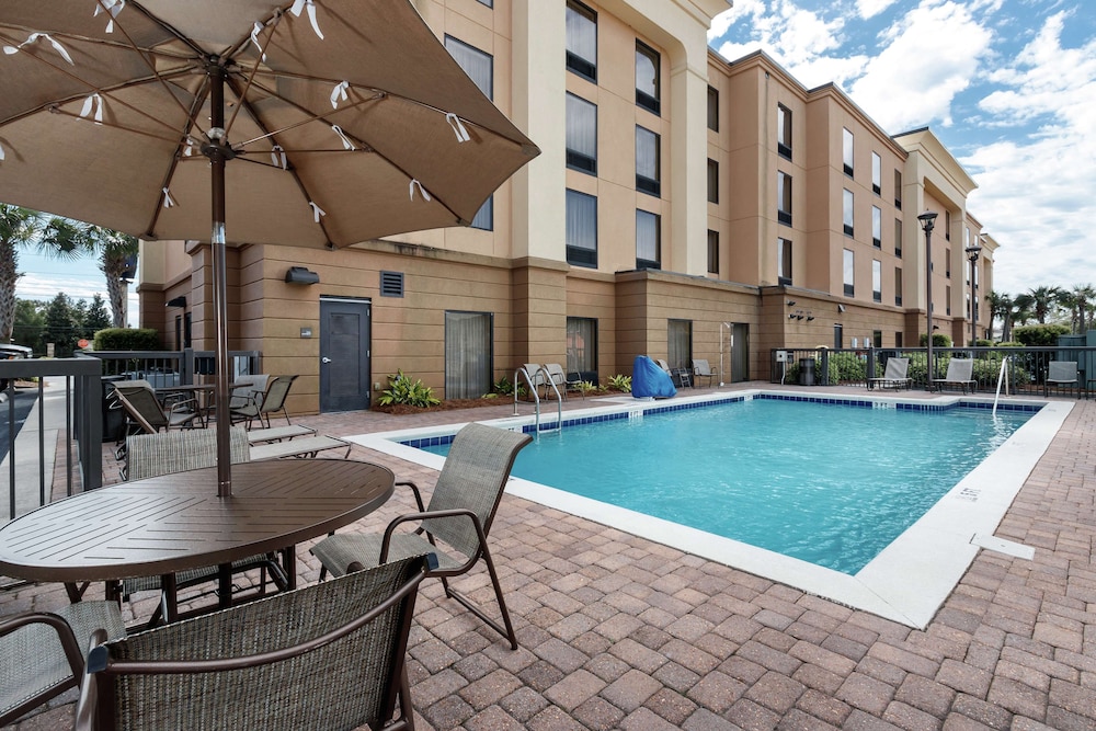 Hampton Inn & Suites Navarre - photo 36