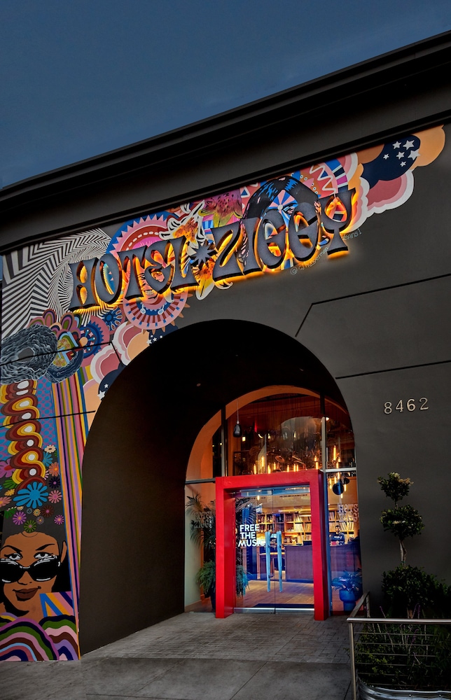 Hotel Ziggy on Sunset - photo 79