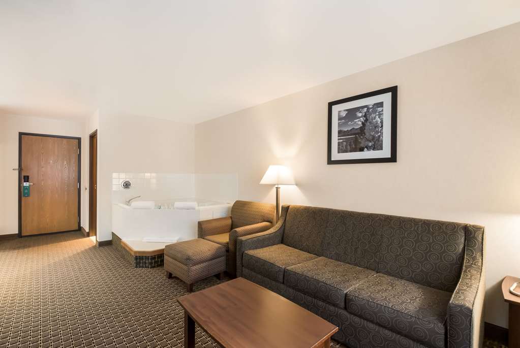Quality Inn & Suites Steamboat Springs - photo 12