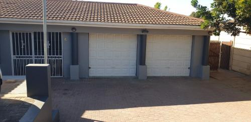 Uitzicht Stay Durbanville Pet Friendly