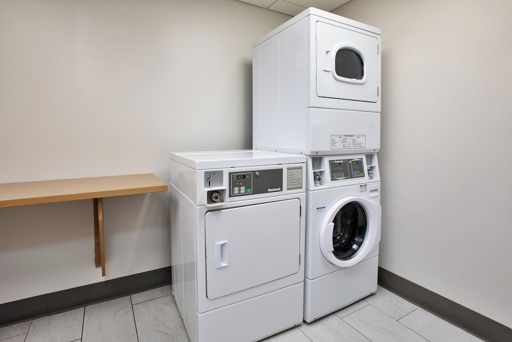 Holiday Inn Express Sault Ste. Marie by IHG - photo 36