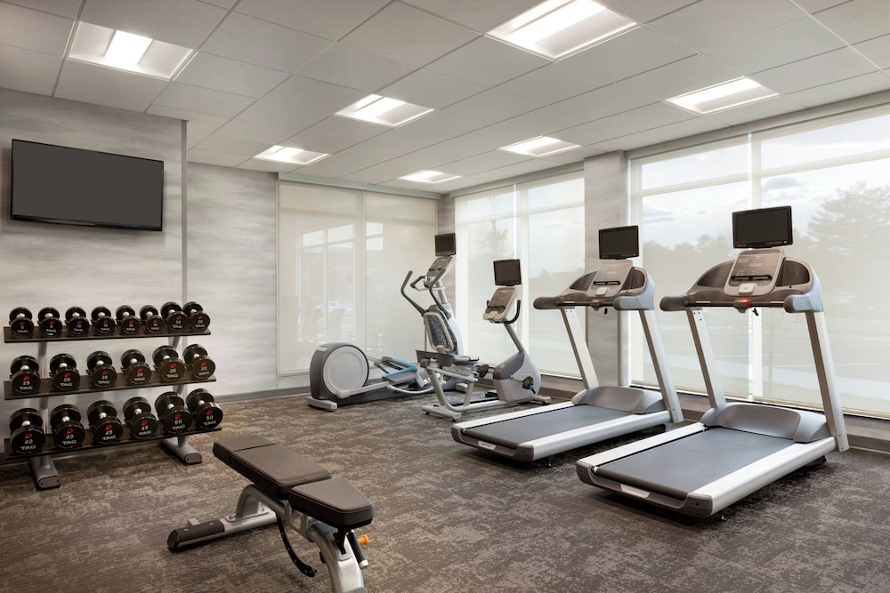 Fairfield Inn & Suites by Marriott Boulder Longmont - photo 18