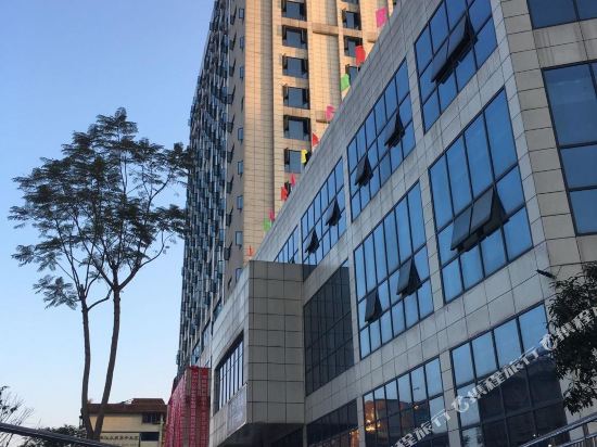 City Garden Hotel in Xuyong, People's Republic of China