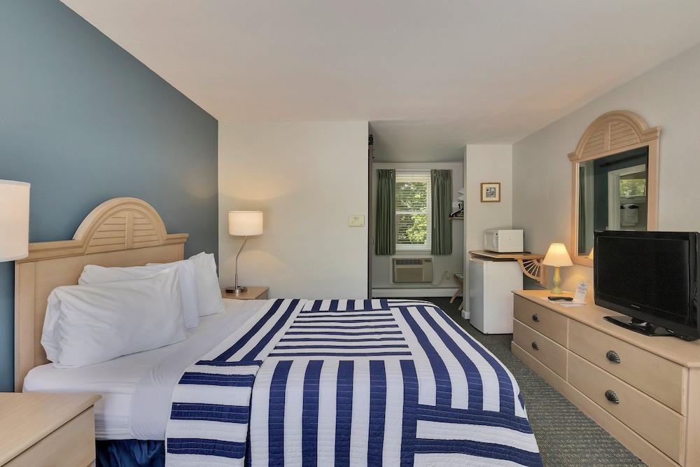 Handkerchief Shoals Inn - photo 18