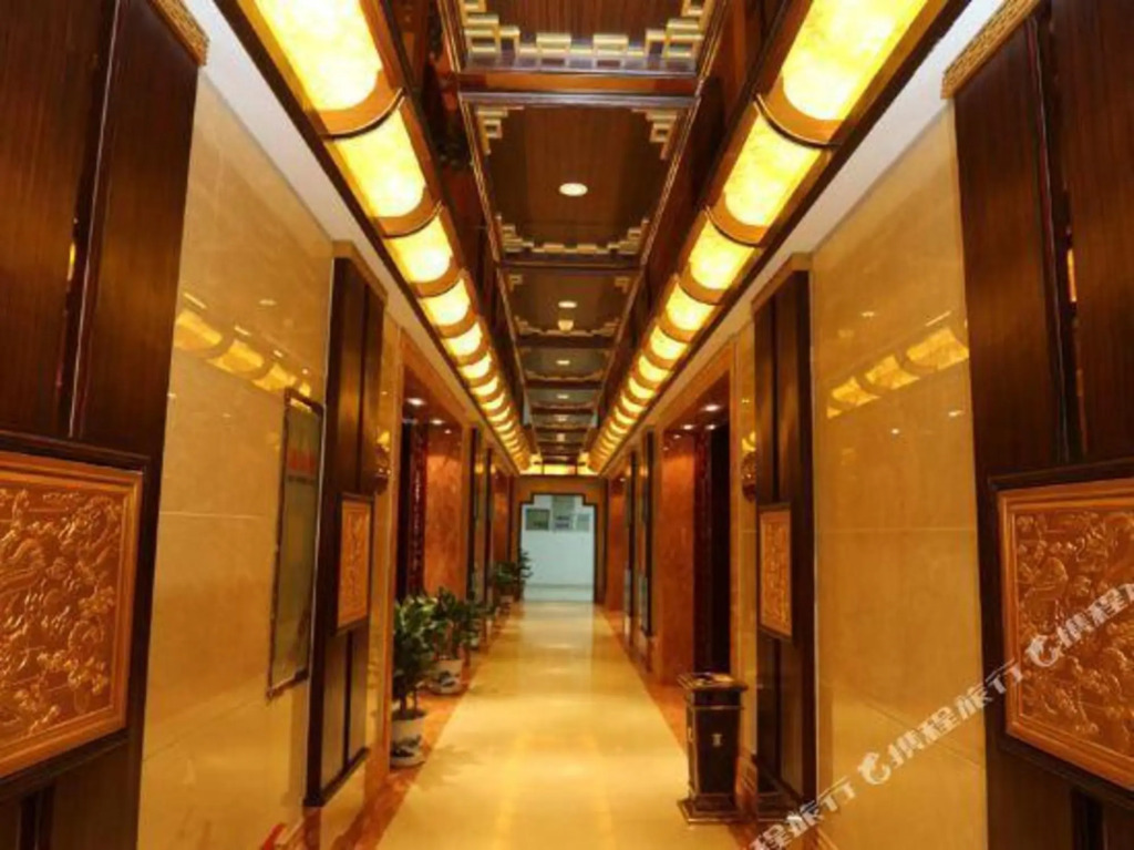 Luo Bei Chun Hotel - last minute hotel in Linyi