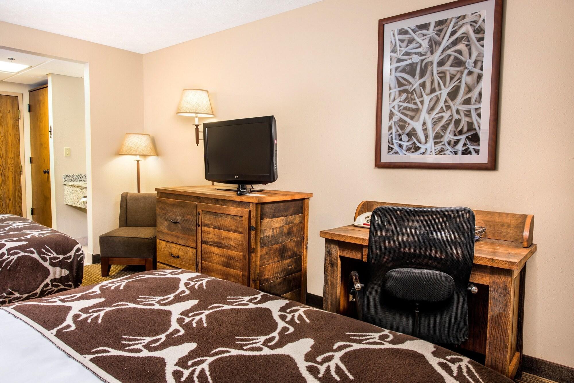 Bass Pro Shops Angler's Lodge - photo 14