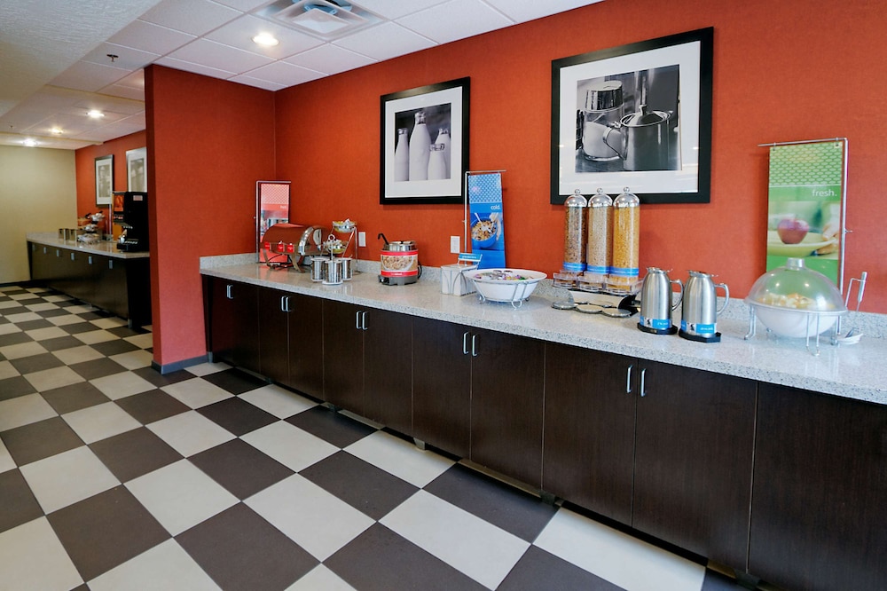 Hampton Inn Salt Lake City Layton - photo 33