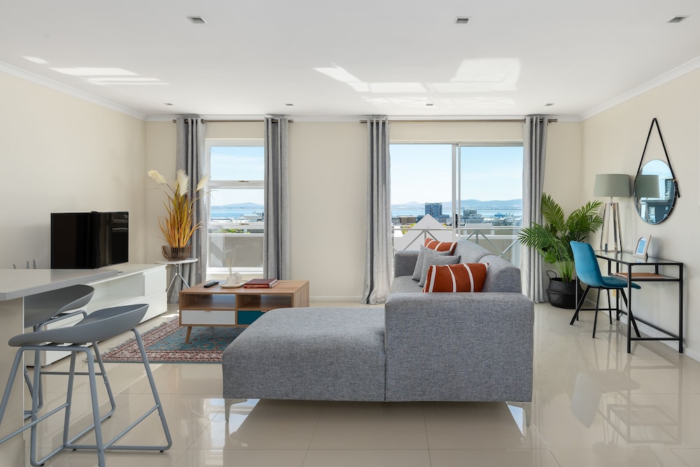 Highstrand 62 Cape Town