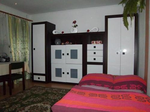 Agroturystyka Jacnia — hotel in Adamow