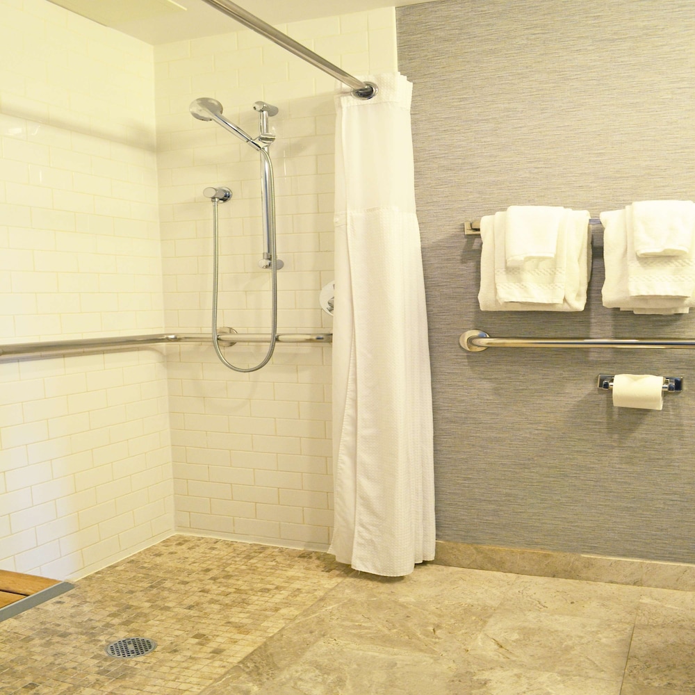 Distrikt Hotel New York City Tapestry Collection by Hilton - photo 16
