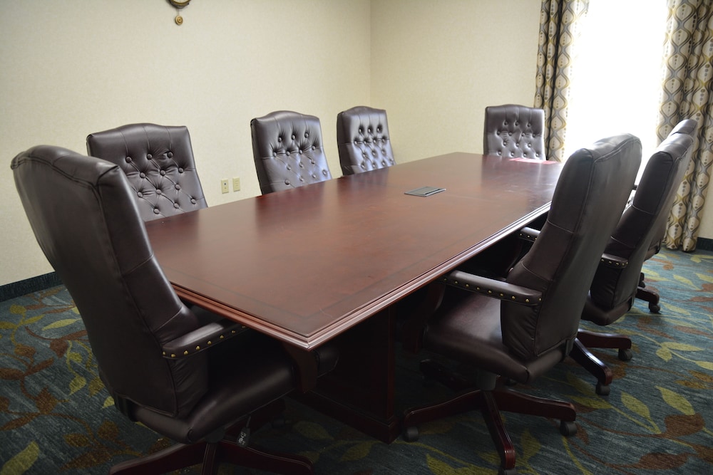 Candlewood Suites Youngstown W I 80 Niles Area by IHG - photo 37