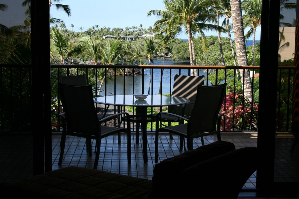 Mauna Lani Terrace K301 by RedAwning — 4-Star Luxury Hotel in Waimea, United States