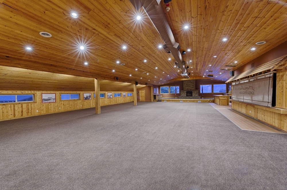 Red Cliffs Lodge - photo 67