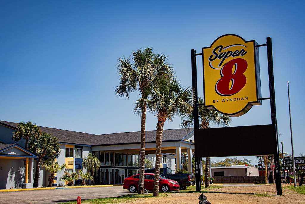 Super 8 by Wyndham Biloxi - photo 8
