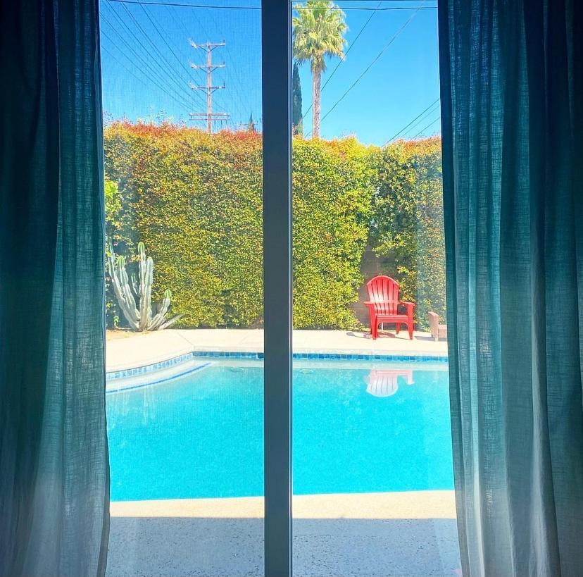Endless Summer In La Heated Pool Hot Tub Cabana in Los Angeles, United States