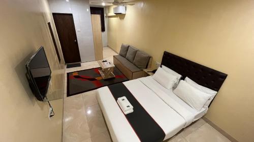 U Life Hotel