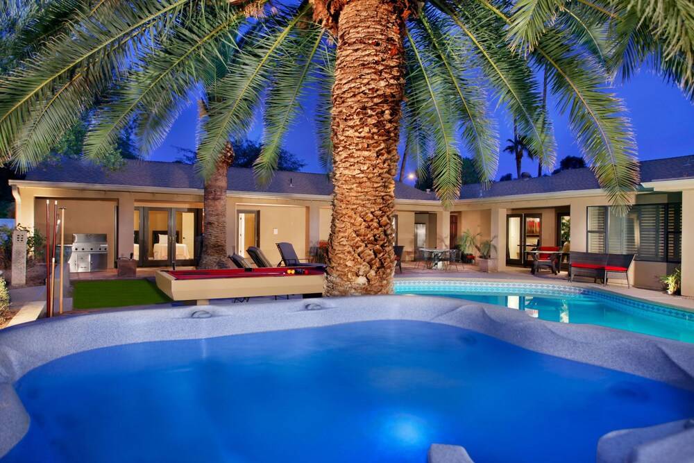 AZ Oasis Heated Pool & Spa Sport Court & Putting Greens Pool Table & Games Scottsdale - photo 15