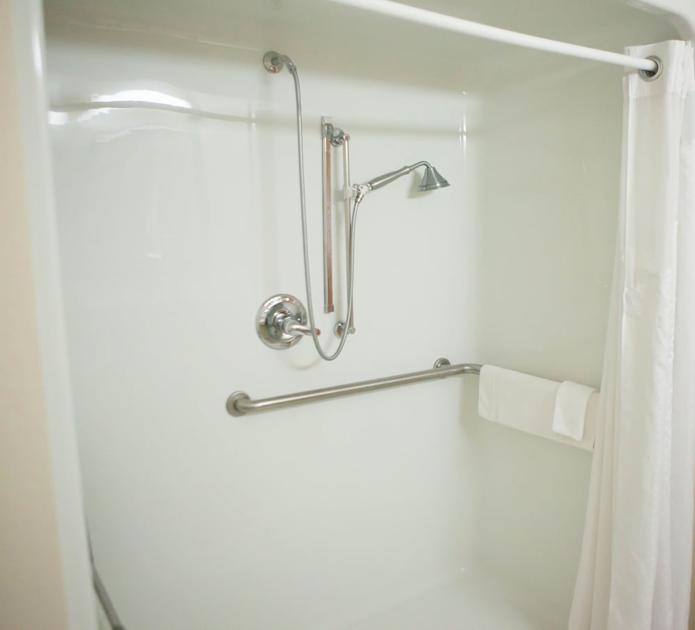 Holiday Inn Express Howe by IHG - photo 16