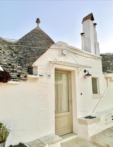 Antico Trullo Pasubio in Alberobello, Italy
