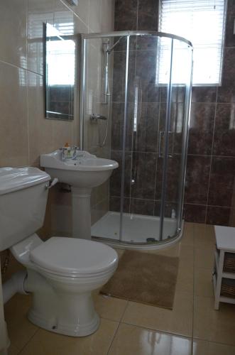 Blessings Studio Apartments — 4-Star Luxury Hotel in Cootehill, Republic of Ireland