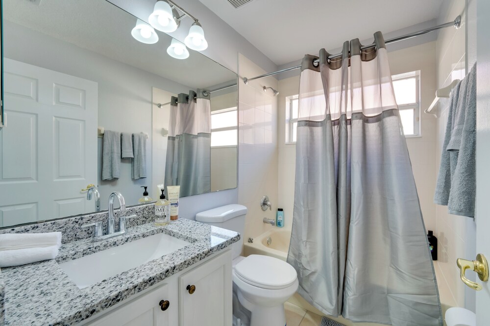 11 Mi to Disney: Pet friendly Aviana Resort Home - photo 5
