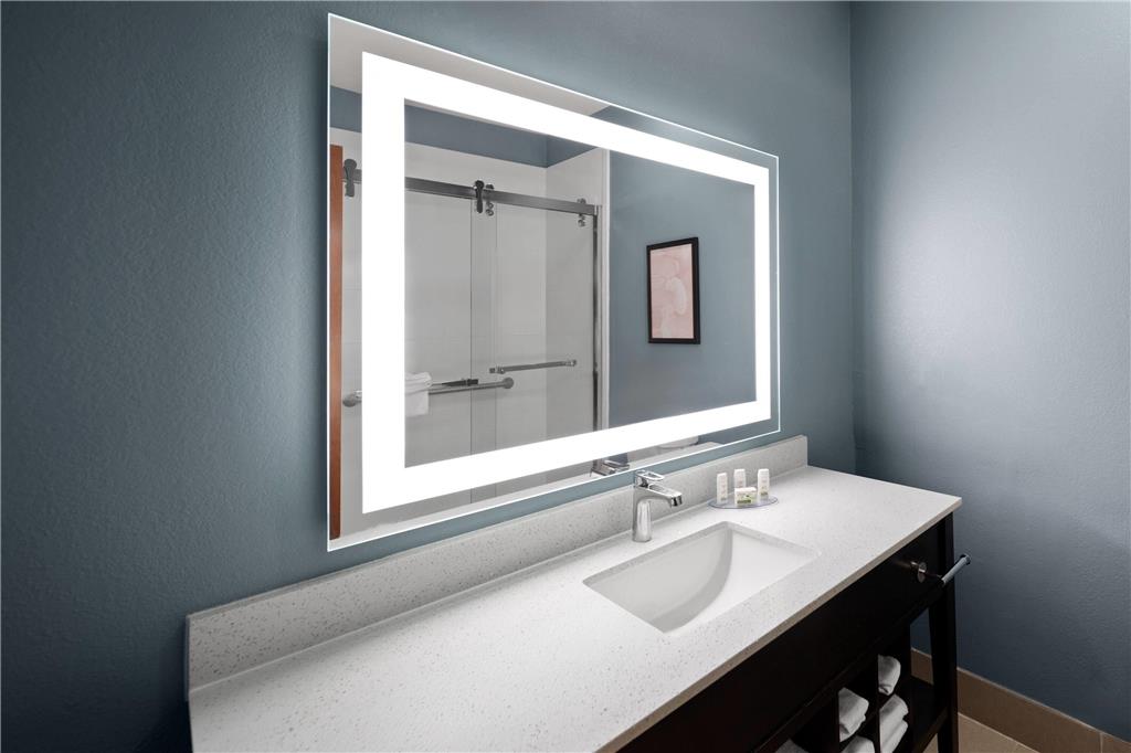 Hawthorn Extended Stay by Wyndham College Station South - photo 18